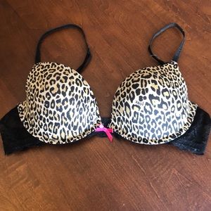 2/$20 VS Push Up Bra
